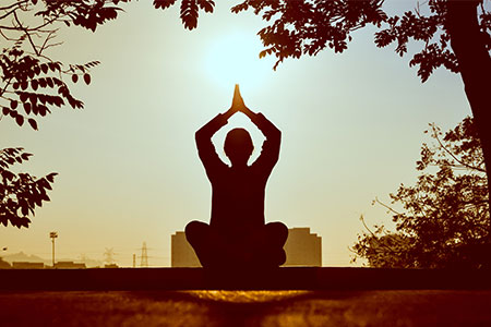 meditation yoga sport gegen allergie